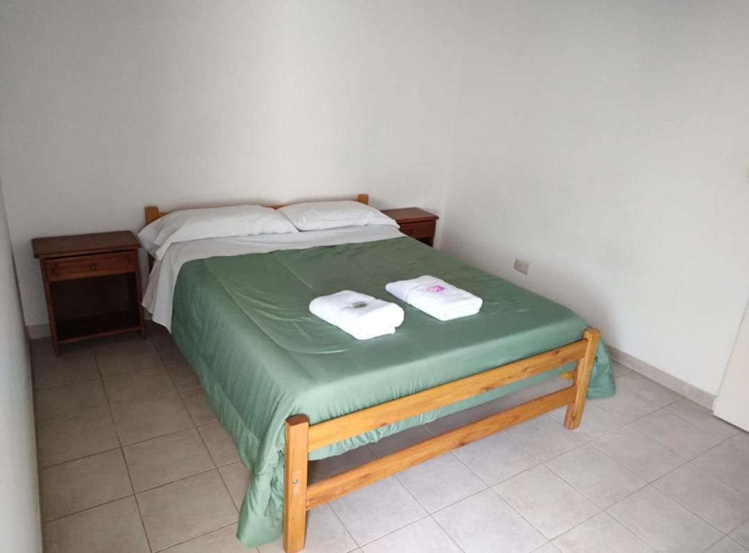 La Veleta Hotel ปูแอร์โตมาดริน ภายนอก รูปภาพ